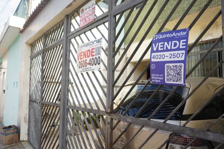 Casa à venda com 145m², 3 quartos e 1 vagaFachada e Placa