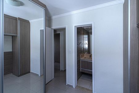 Apartamento à venda com 72m², 3 quartos e 1 vaga Apartamento à venda com 72m², 3 quartos e 1 vagaSuíte