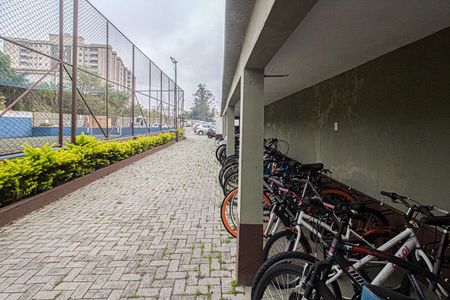 Apartamento à venda com 72m², 3 quartos e 1 vaga Apartamento à venda com 72m², 3 quartos e 1 vagaÁrea comum