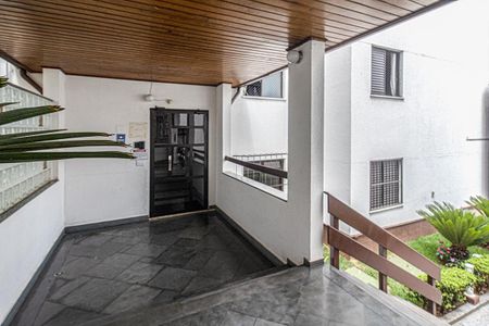 Apartamento à venda com 72m², 3 quartos e 1 vaga Apartamento à venda com 72m², 3 quartos e 1 vagaÁrea comum