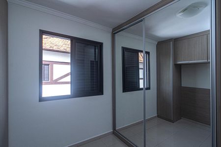 Apartamento à venda com 72m², 3 quartos e 1 vaga Apartamento à venda com 72m², 3 quartos e 1 vagaSuíte