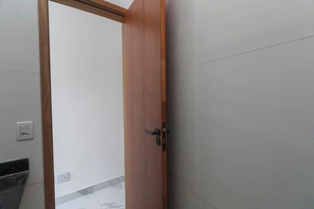 Casa à venda com 140m², 3 quartos e 2 vagas Casa à venda com 140m², 3 quartos e 2 vagasBanheiro da Suíte