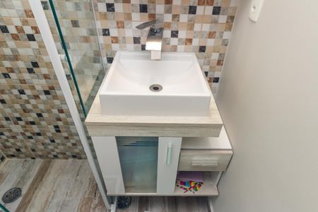 Apartamento à venda com 58m², 2 quartos e 2 vagas Apartamento à venda com 58m², 2 quartos e 2 vagasBanheiro Social