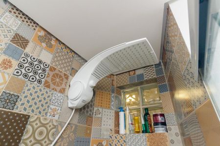 Apartamento à venda com 58m², 2 quartos e 2 vagas Apartamento à venda com 58m², 2 quartos e 2 vagasBanheiro da Suíte