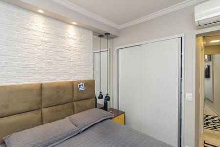 Apartamento à venda com 58m², 2 quartos e 2 vagas Apartamento à venda com 58m², 2 quartos e 2 vagasSuíte
