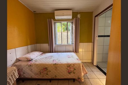 Casa à venda com 130m², 3 quartos e 3 vagas Casa à venda com 130m², 3 quartos e 3 vagasSuíte