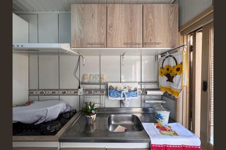 Casa à venda com 130m², 3 quartos e 3 vagas Casa à venda com 130m², 3 quartos e 3 vagasCozinha