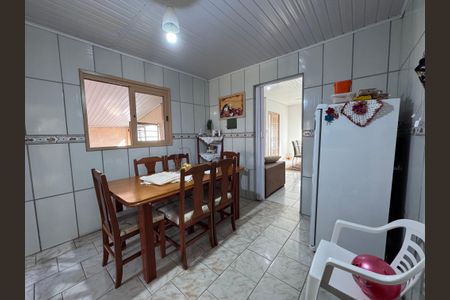 Casa à venda com 130m², 3 quartos e 3 vagas Casa à venda com 130m², 3 quartos e 3 vagasCozinha
