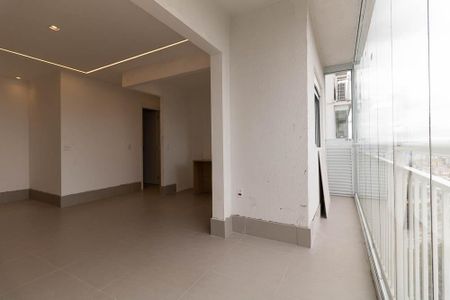 Apartamento à venda com 55m², 2 quartos e 1 vaga Apartamento à venda com 55m², 2 quartos e 1 vagaVaranda da Sala