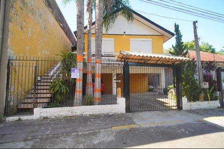 Casa à venda com 189m², 3 quartos e 2 vagasFachada/Placa