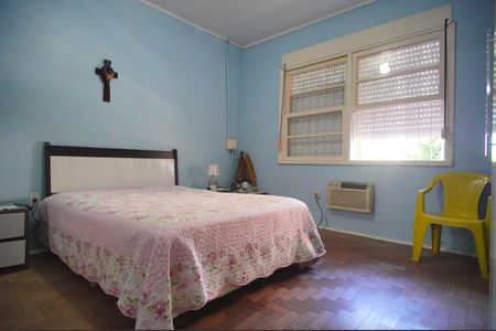 Casa à venda com 189m², 3 quartos e 2 vagasQuarto 1