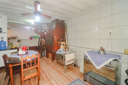 Casa à venda com 150m², 3 quartos e 4 vagasÁrea de Serviço