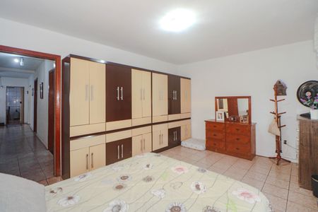 Casa à venda com 150m², 3 quartos e 4 vagasQuarto 1