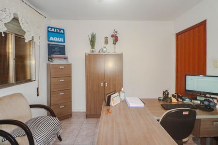 Casa à venda com 150m², 3 quartos e 4 vagasEscritório