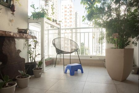 Apartamento para alugar com 65m², 2 quartos e 2 vagasVaranda