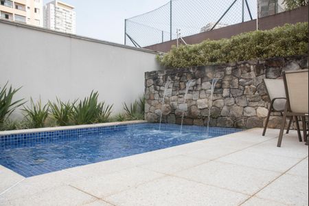Apartamento para alugar com 65m², 2 quartos e 2 vagas Apartamento para alugar com 65m², 2 quartos e 2 vagasÁrea comum - Piscina