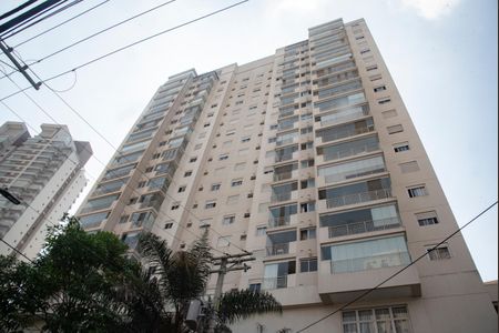Apartamento para alugar com 65m², 2 quartos e 2 vagas Apartamento para alugar com 65m², 2 quartos e 2 vagasFachada