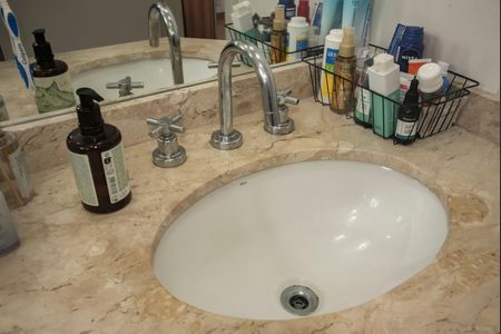 Apartamento para alugar com 65m², 2 quartos e 2 vagasBanheiro da Suíte