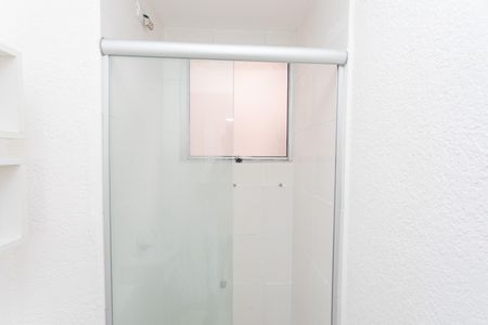 Apartamento à venda com 46m², 2 quartos e 1 vaga Apartamento à venda com 46m², 2 quartos e 1 vagaBanheiro