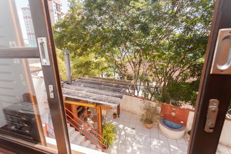 Casa de condomínio à venda com 250m², 4 quartos e 4 vagasVista do Quarto 3