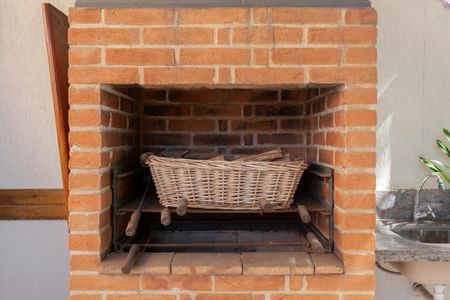 Casa de condomínio à venda com 250m², 4 quartos e 4 vagasChurrasqueira