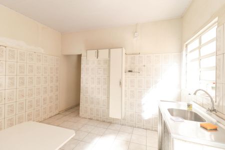 Casa à venda com 234m², 3 quartos e 1 vaga Casa à venda com 234m², 3 quartos e 1 vagaCozinha