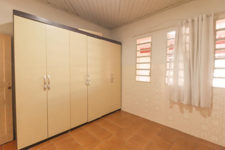 Casa à venda com 234m², 3 quartos e 1 vaga Casa à venda com 234m², 3 quartos e 1 vagaQuarto 1