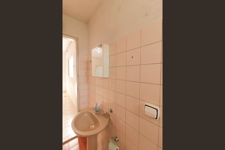 Casa à venda com 234m², 3 quartos e 1 vaga Casa à venda com 234m², 3 quartos e 1 vagaBanheiro da Suíte