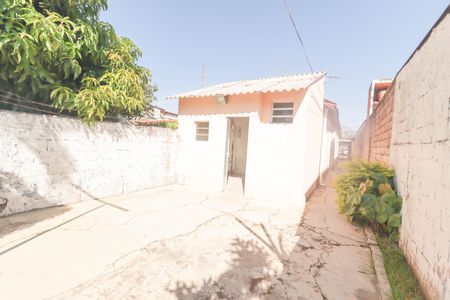 Casa à venda com 234m², 3 quartos e 1 vaga Casa à venda com 234m², 3 quartos e 1 vagaQuintal