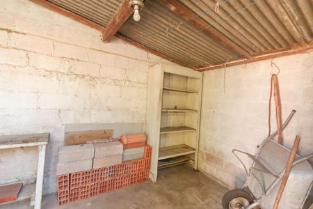 Casa à venda com 234m², 3 quartos e 1 vaga Casa à venda com 234m², 3 quartos e 1 vagaGaragem