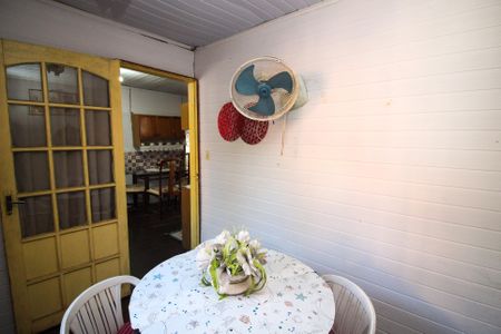 Casa à venda com 100m², 2 quartos e 3 vagas Casa à venda com 100m², 2 quartos e 3 vagasQuarto 2