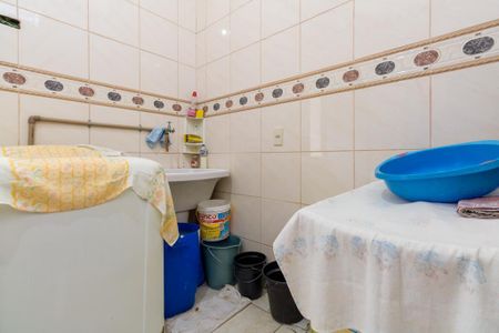 Casa à venda com 318m², 3 quartos e 4 vagas