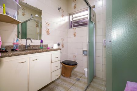 Casa à venda com 318m², 3 quartos e 4 vagas
