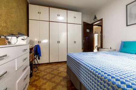Casa à venda com 318m², 3 quartos e 4 vagas