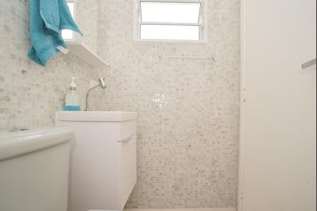 Casa à venda com 156m², 2 quartos e 3 vagas