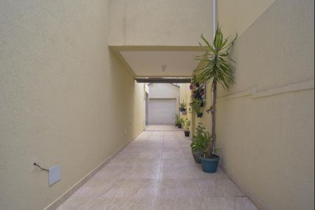 Casa à venda com 156m², 2 quartos e 3 vagas