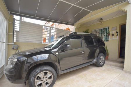 Casa à venda com 156m², 2 quartos e 3 vagas