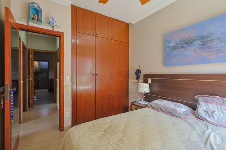 Apartamento à venda com 150m², 3 quartos e 1 vaga Apartamento à venda com 150m², 3 quartos e 1 vagaSuíte