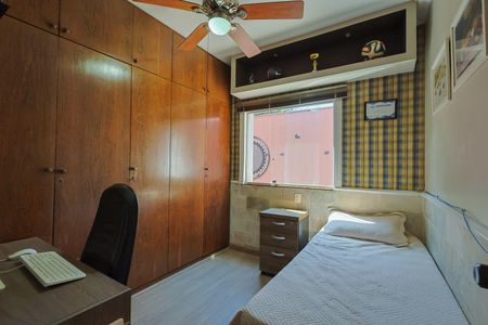 Apartamento à venda com 150m², 3 quartos e 1 vaga Apartamento à venda com 150m², 3 quartos e 1 vagaQuarto 2