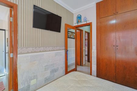 Apartamento à venda com 150m², 3 quartos e 1 vaga Apartamento à venda com 150m², 3 quartos e 1 vagaSuíte