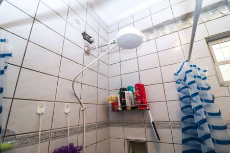Casa à venda com 117m², 3 quartos e 2 vagas Casa à venda com 117m², 3 quartos e 2 vagasBanheiro
