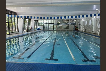 Apartamento à venda com 241m², 4 quartos e 4 vagas