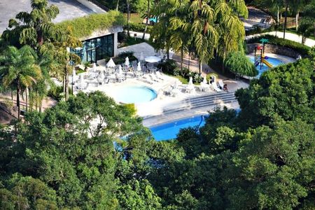 Apartamento à venda com 241m², 4 quartos e 4 vagas