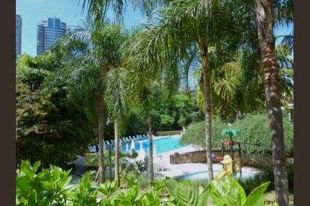 Apartamento à venda com 241m², 4 quartos e 4 vagas