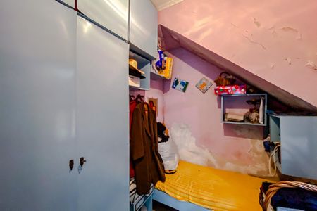 Casa à venda com 300m², 3 quartos e 4 vagasQuarto de Serviço