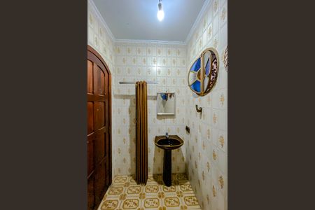 Casa à venda com 300m², 3 quartos e 4 vagasBanheiro da Suíte