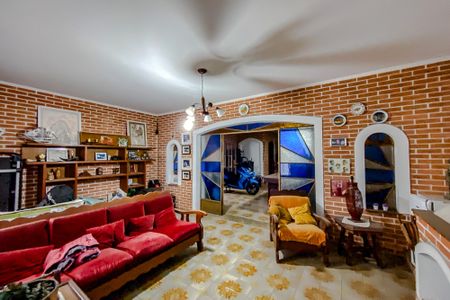 Casa à venda com 300m², 3 quartos e 4 vagasSalão de festas