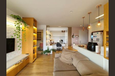 Apartamento à venda com 74m², 2 quartos e 1 vaga