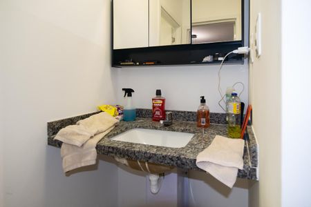 Apartamento à venda com 36m², 2 quartos e sem vaga Apartamento à venda com 36m², 2 quartos e sem vagaBanheiro