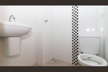 Apartamento à venda com 38m², 2 quartos e sem vaga Apartamento à venda com 38m², 2 quartos e sem vagaBanheiro